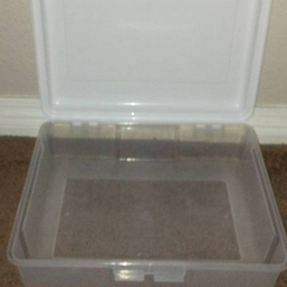 Storage container - Picture 2 of 2